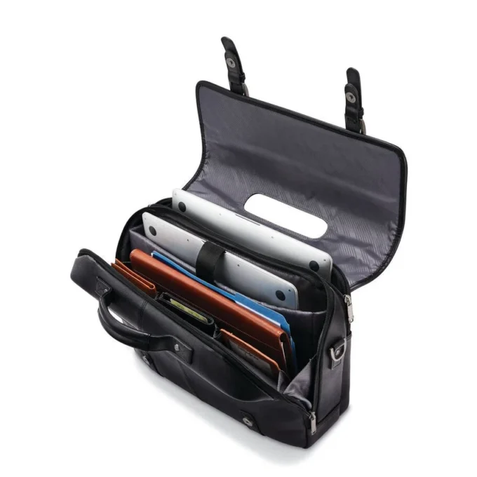 Classic leather flapover