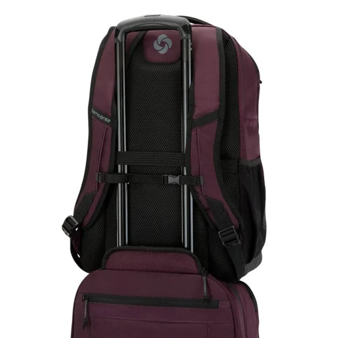 Detour travel backpack