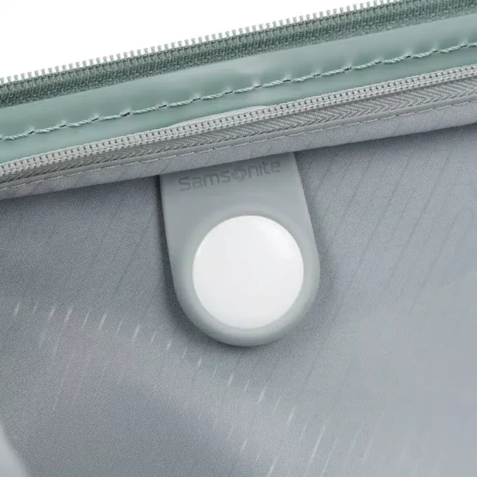 Elevation™ plus hardside carry-on