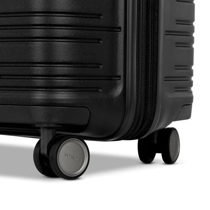 Elevation™ plus hardside carry-on