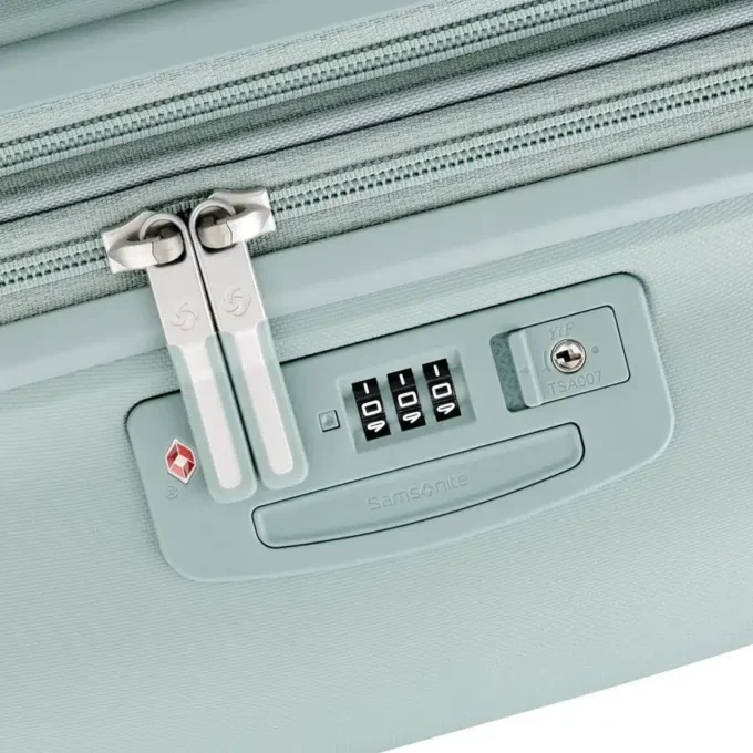 Elevation™ plus hardside carry-on pro spinner
