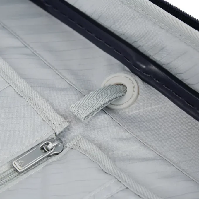 Elevation™ plus elevation™ plus hardside large spinner