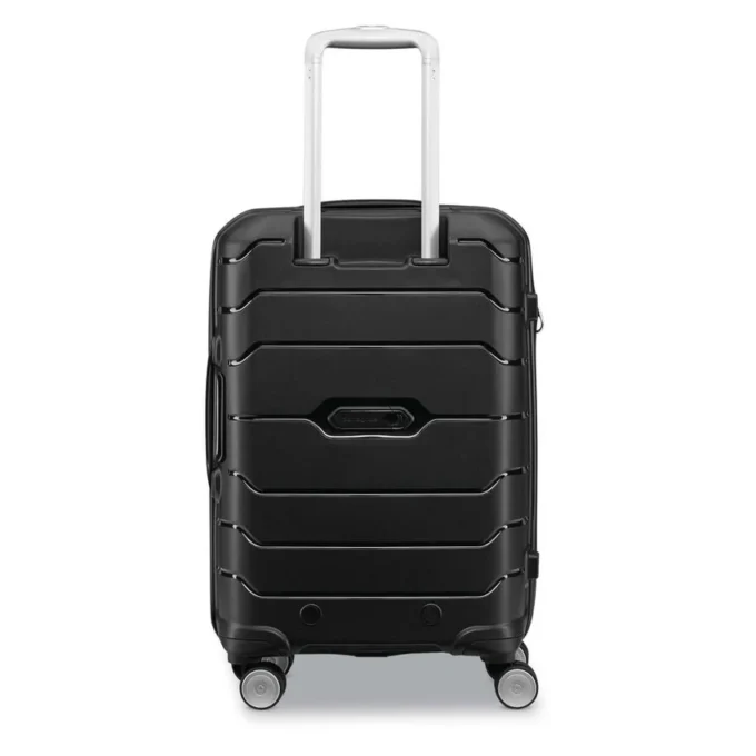 Freeform carry-on spinner