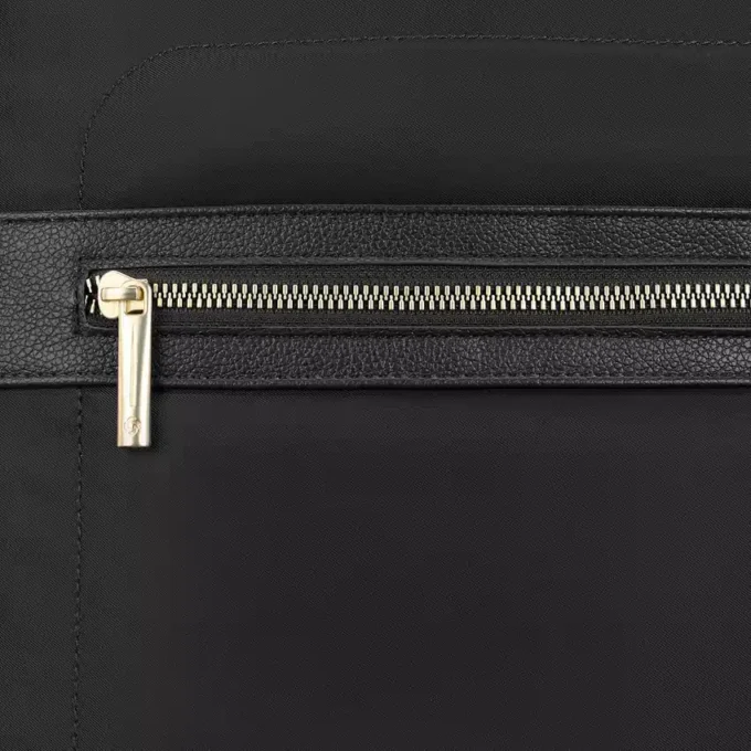 Mobile solution 2 convertible backpack