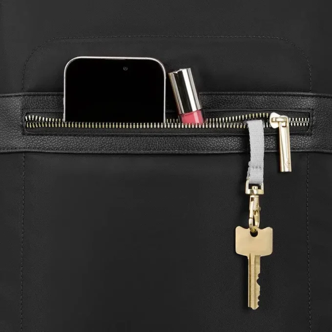 Mobile solution 2 essential backpack