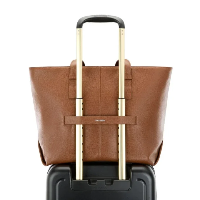 Mobile solution 2 leather tote