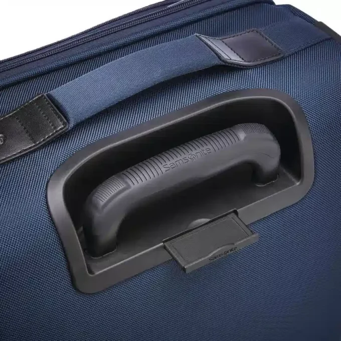 Nuroad carry-on spinner