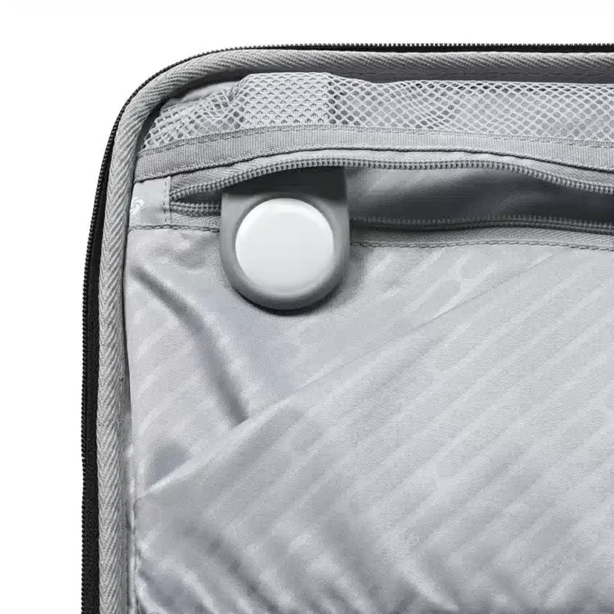 Paralux global carry-on spinner