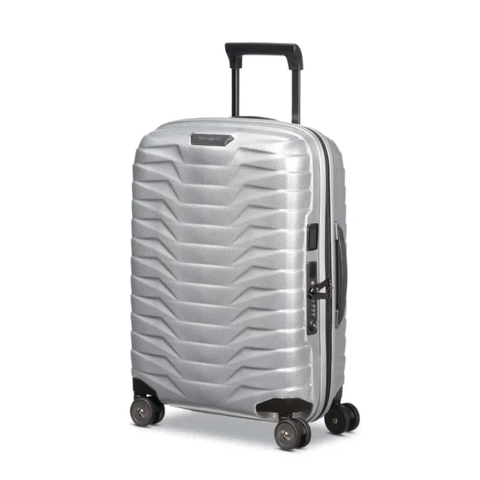 Proxis global carry-on spinner