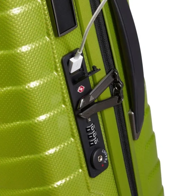 Proxis global carry-on spinner