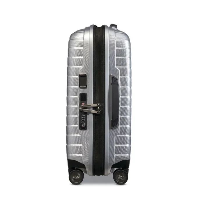 Proxis global carry-on spinner