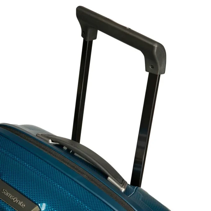 Proxis global carry-on spinner
