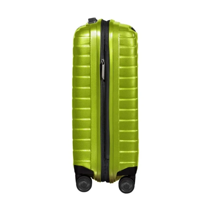 Proxis global carry-on spinner