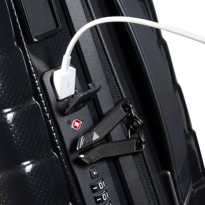 Proxis global carry-on spinner