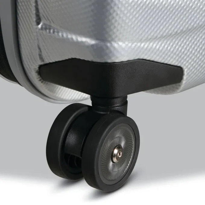 Proxis global carry-on spinner