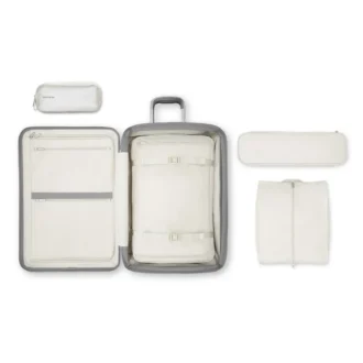 Silhouette 18 hardside medium spinner