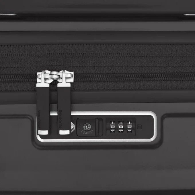 Silhouette 18 hardside large spinner