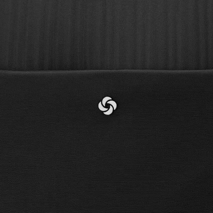 Silhouette 18 women’s tote