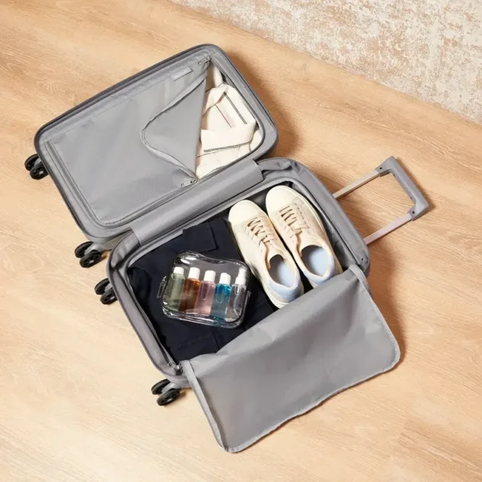Uplift hardside carry-on spinner