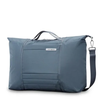 Uplift weekender duffel