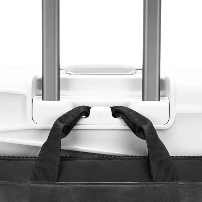 Venue x carry-on spinner