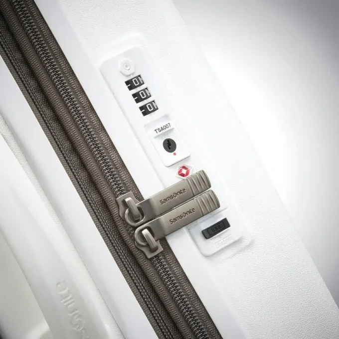 Voltage dlx global carry-on spinner